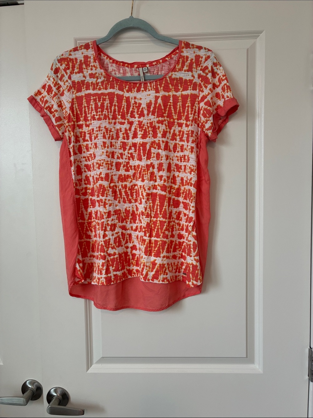 Calvin Klein Jeans Coral & White Short Sleeve Patterned Top